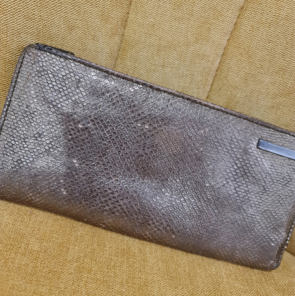 Gucci long wallet